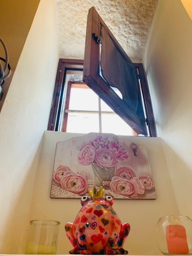 Sabrina'S Sweet Home ออสตูนี ภายนอก รูปภาพ